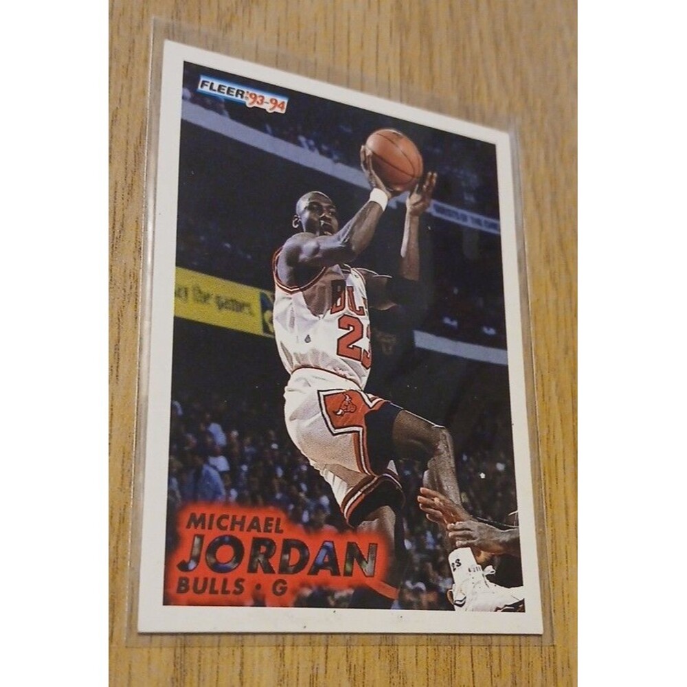 1993-94 Fleer - Michael Jordan #28